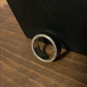Tiffany & Co. Men’s ribbed sterling silver ring